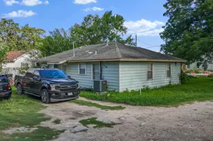 246 Rebecca St, Houston, TX 77022 - Photo 4