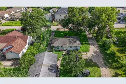 246 Rebecca Street, Houston, TX 77022 - Photo 8
