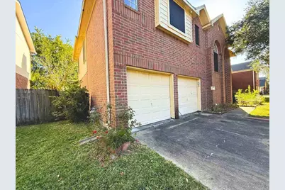 11131 30th Avenue N, Texas City, TX 77591 - Photo 2