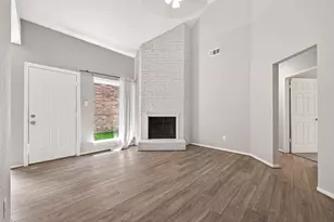 16114 Canaridge Dr, Houston, TX 77053 - Photo 8