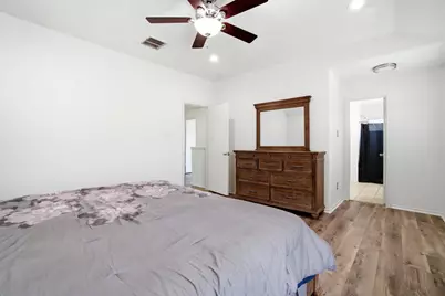 1607 Redbud Grove Court, Conroe, TX 77301 - Photo 16