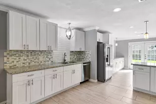 6915 Jalna St, Houston, TX 77055 - Photo 10