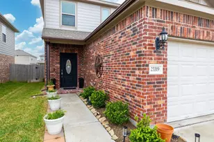 23319 Dovetail Colony Ct, Katy, TX 77493 - Photo 2