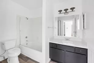18511 Egret Bay Blvd, Webster, TX 77058 - Photo 12