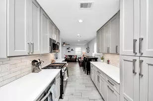 834 Ellington St, Houston, TX 77088 - Photo 14