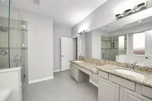 14302 Jaubert Ct, Sugar Land, TX 77498 - Photo 18