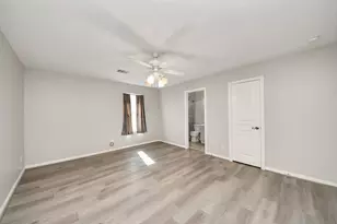 14302 Jaubert Ct, Sugar Land, TX 77498 - Photo 28