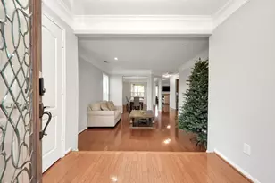 3611 Royal Royce Dr, Houston, TX 77042 - Photo 14