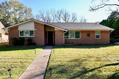 5715 Portal Drive, Houston, TX 77096 - Photo 1