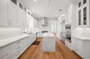 6130 Annapolis St, West University Place, TX 77005 - Photo 24