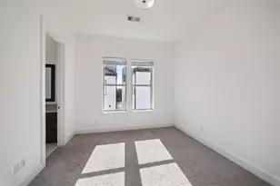 2715 Cohn Garden Ln, Houston, TX 77007 - Photo 18