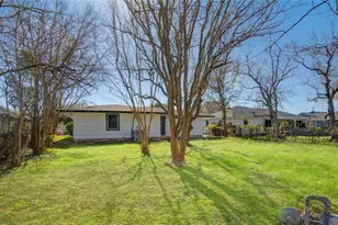 1530 W 10th St, Freeport, TX 77541 - Photo 30