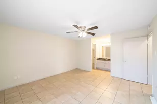 7847 Green Lawn Dr, Houston, TX 77088 - Photo 10
