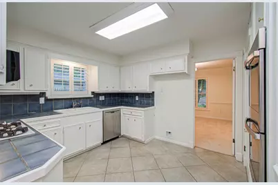 5627 Sylmar Road, Houston, TX 77081 - Photo 14