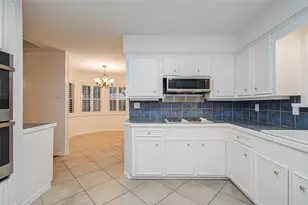 5627 Sylmar Rd, Houston, TX 77081 - Photo 16
