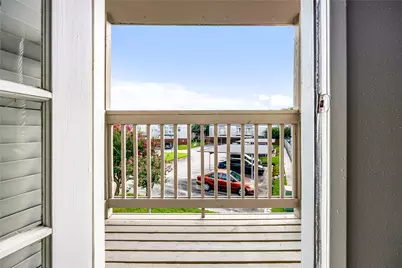 11710 Southlake Drive #31, Houston, TX 77077 - Photo 20