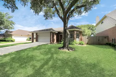 4615 Jaymar Drive, Sugar Land, TX 77479 - Photo 2