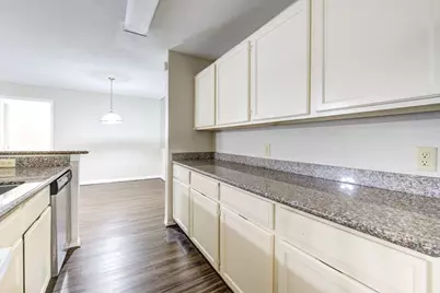 10729 Braes Bend Drive, Houston, TX 77071 - Photo 14