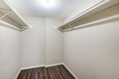 10729 Braes Bend Drive, Houston, TX 77071 - Photo 20