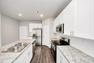 21235 Memorial Vista Dr, Houston, TX 77073 - Photo 8