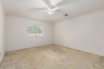 15011 Cozy Hollow Lane, Houston, TX 77044 - Photo 32