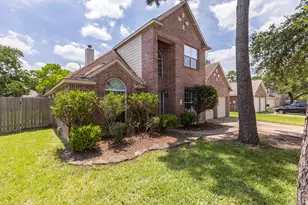 15011 Cozy Hollow Ln, Houston, TX 77044 - Photo 1
