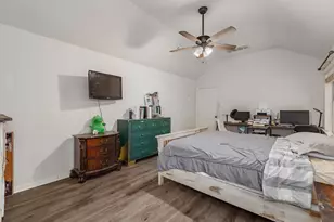 15011 Cozy Hollow Ln, Houston, TX 77044 - Photo 14