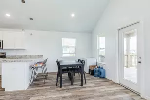 1310 Monument Dr, Surfside Beach, TX 77541 - Photo 14