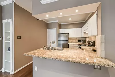 1330 Old Spanish Trail #2204, Houston, TX 77054 - Photo 12