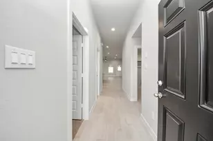 15722 Telge Rdg Ln, Cypress, TX 77429 - Photo 4