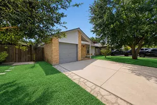 11918 E Marsham Cir, Houston, TX 77066 - Photo 4