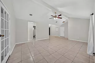 11918 E Marsham Cir, Houston, TX 77066 - Photo 6