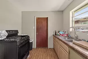 12714 Dermott Dr, Houston, TX 77065 - Photo 16