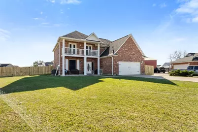 3226 Royal Palm Drive, Mont Belvieu, TX 77523 - Photo 6