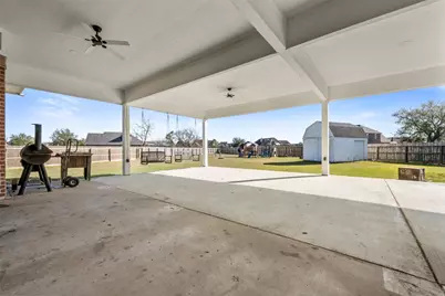 3226 Royal Palm Drive, Mont Belvieu, TX 77523 - Photo 30