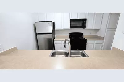 7313 Gulf Fwy Apt #907, Houston, TX 77017 - Photo 12