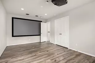 2509 Ocean Key Dr, Texas City, TX 77568 - Photo 30