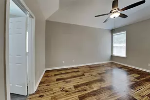 2331 Trotter Dr, Katy, TX 77493 - Photo 10