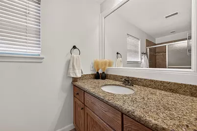 5810 Creekbend Drive, Houston, TX 77096 - Photo 32
