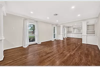 5810 Creekbend Drive, Houston, TX 77096 - Photo 6