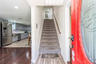 909 32nd St, Galveston, TX 77550 - Photo 6