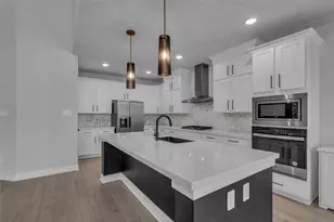 215 Flower Moon Ct, Conroe, TX 77318 - Photo 16