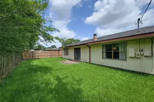 8875 Casey Dr, Beaumont, TX 77707 - Photo 26