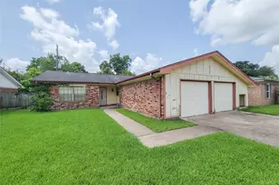 8875 Casey Dr, Beaumont, TX 77707 - Photo 6