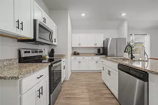 118 Barton Creek Dr, Huntsville, TX 77340 - Photo 8