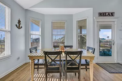 4211 Mason Drive, Galveston, TX 77554 - Photo 10