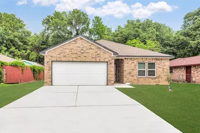 1206 Denison Avenue, Cleveland, TX 77327 - Photo 1