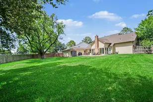 11119 Holly Springs Dr, Houston, TX 77042 - Photo 28