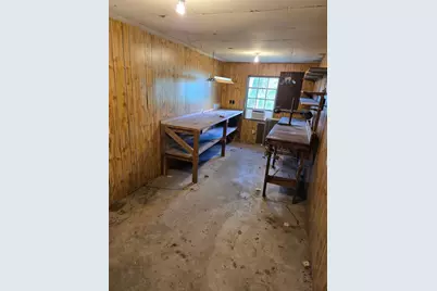 108 Van Winkle Street, Lake Jackson, TX 77566 - Photo 22