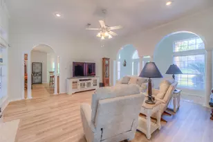 108 Wildwood Dr, Livingston, TX 77351 - Photo 4